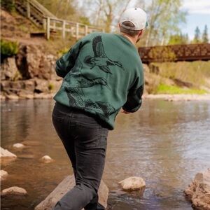 Men’s Waggle golf migration duck flight wild knit crew green black sweater XXL